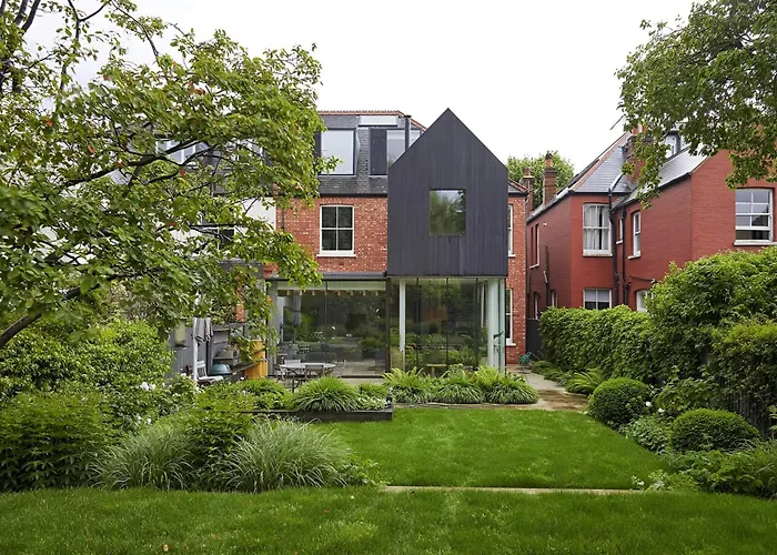 Cozy Studio Retreat In Trendy Clapton Common